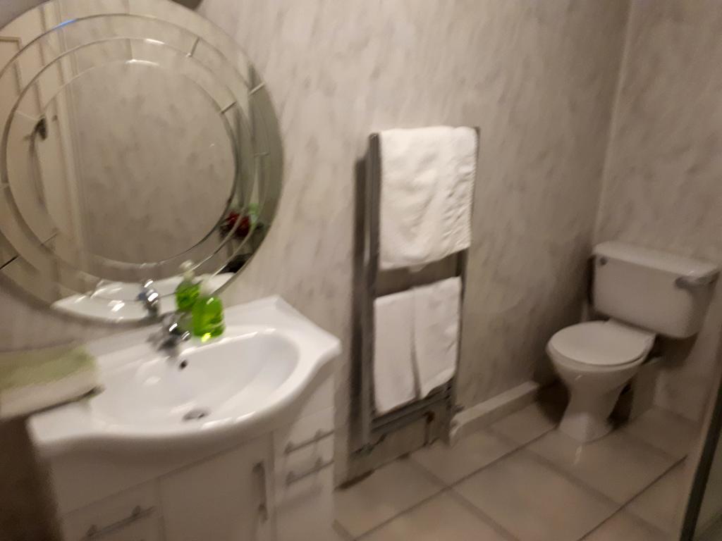 The Dell Dublin Bed and Breakfast Dun Laoghaire Buitenkant foto