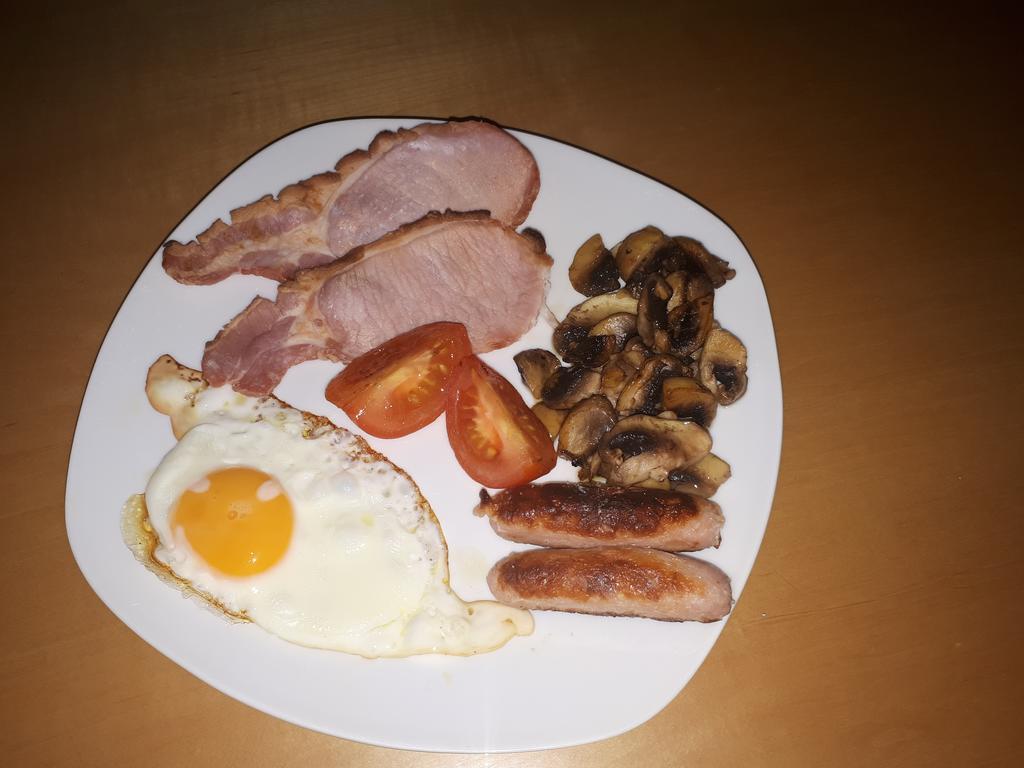 The Dell Dublin Bed and Breakfast Dun Laoghaire Buitenkant foto