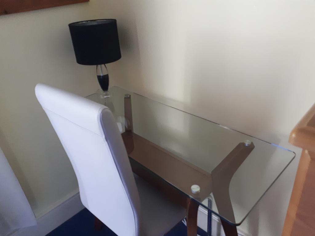 The Dell Dublin Bed and Breakfast Dun Laoghaire Buitenkant foto